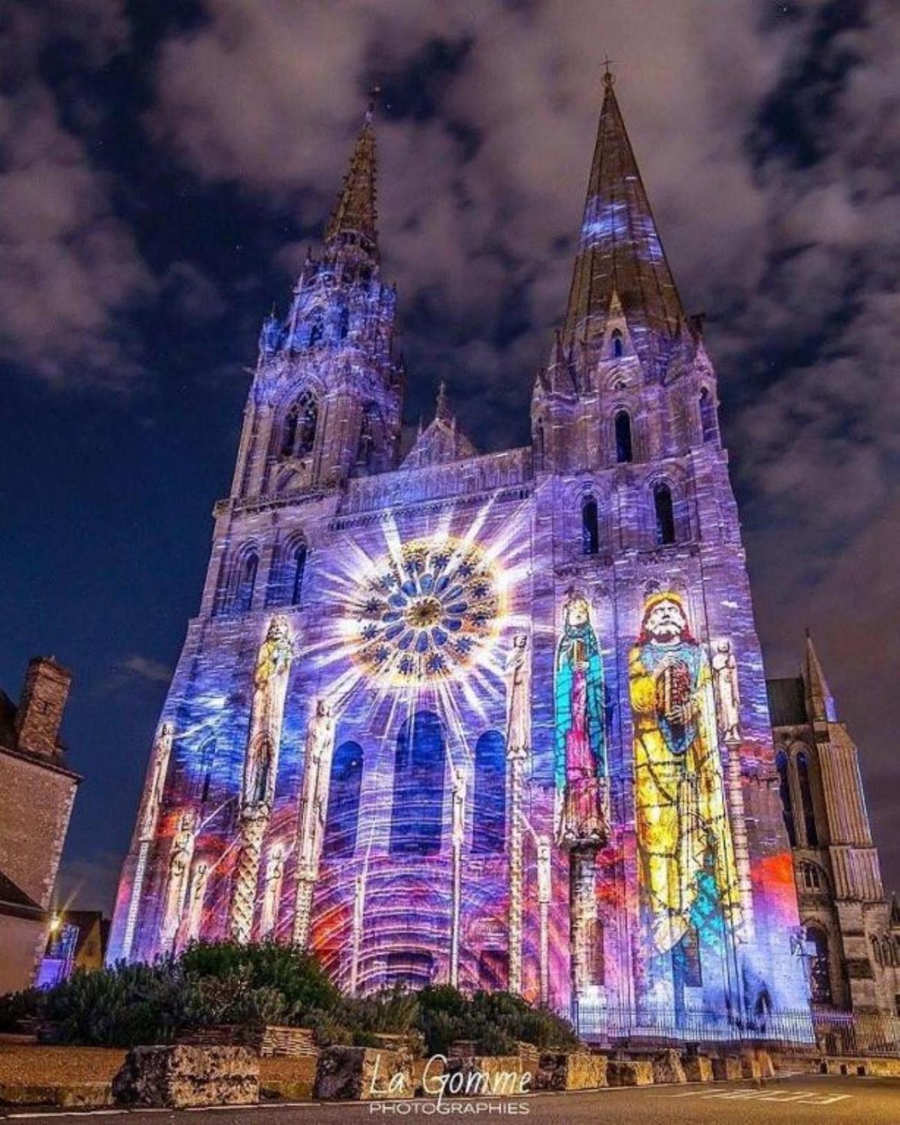 B&B Hotel Chartres Centre Cathedrale Exterior photo